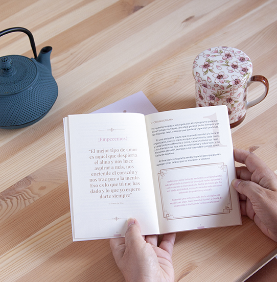 imagen-interior-diario-de-nuestra-boda leyendo primeras páginas del diario de nuestra boda